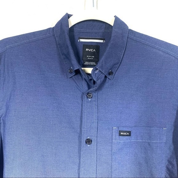RVCA Blue Ombre Long Sleeve Chambray Button Down Shirt‎ - Picture 2 of 9